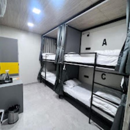 Shanti Inn Dormitory, Varanasi Exterior foto